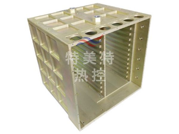 整體式液冷機箱